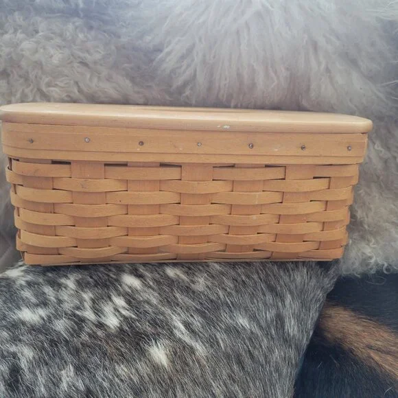 Longaberger Large Tissue Box - Picture 3 of 5